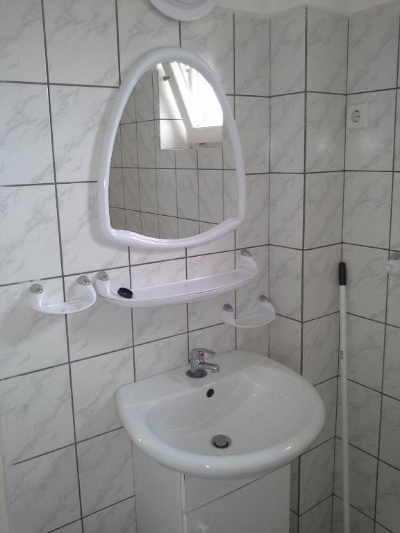 Kiad-Lak Apartmanok - Szep Kartya Elfogado Abádszalók Esterno foto